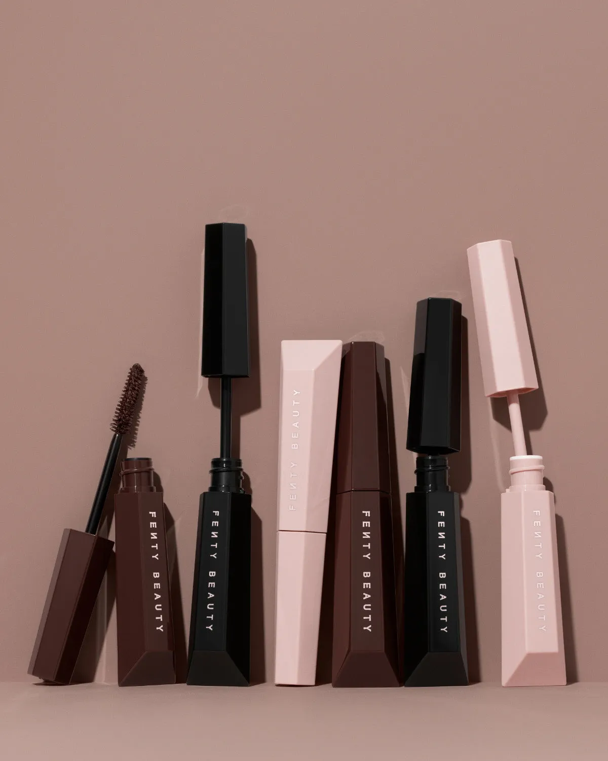Hella Extra Mascara-Boosting Lash Primer Fenty Beauty