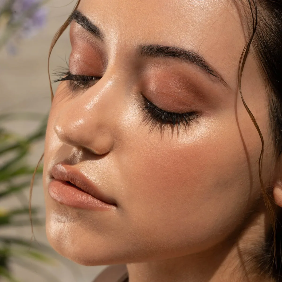 HOT FLUFF - 06 Biscotti JASON WU BEAUTY