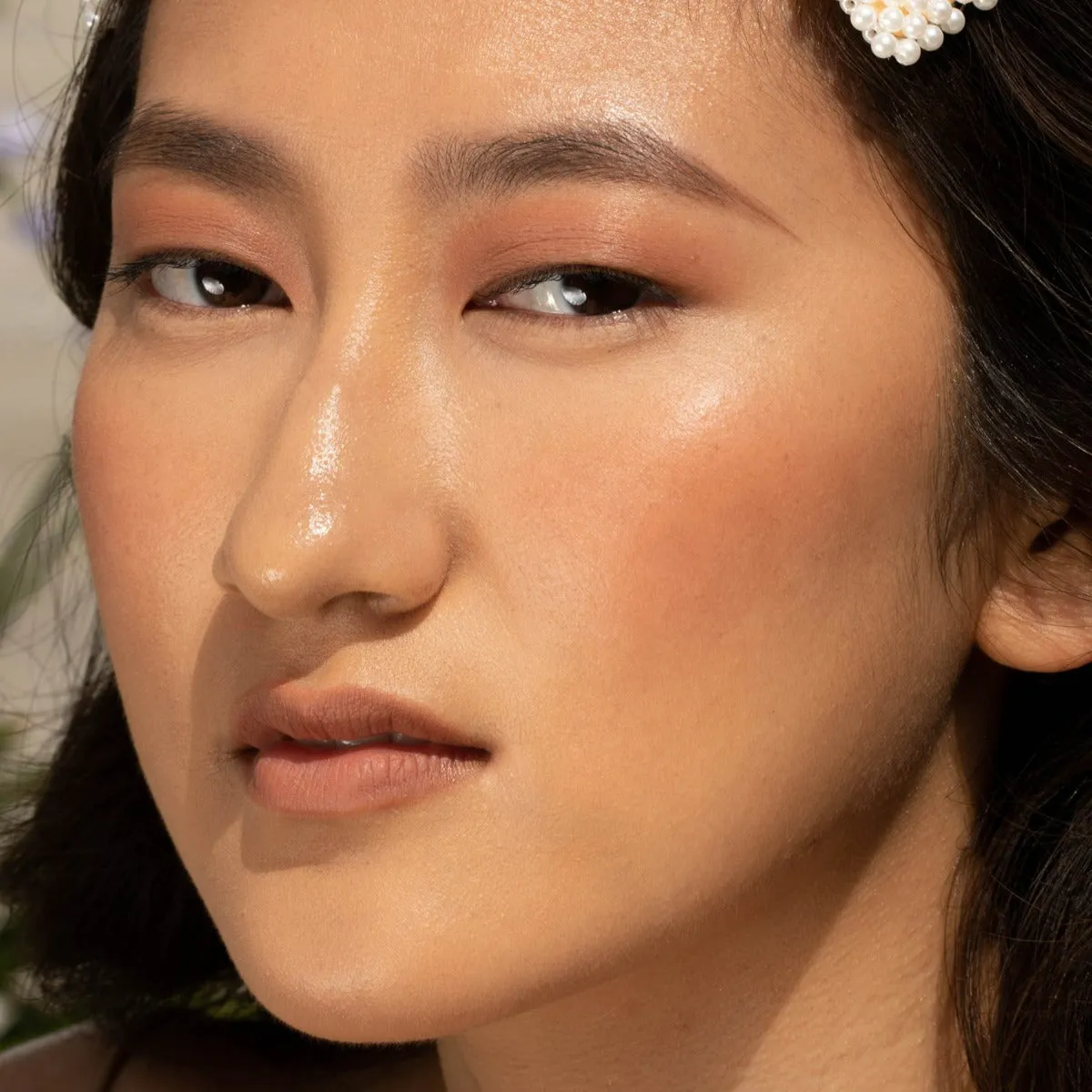 HOT FLUFF - 06 Biscotti JASON WU BEAUTY